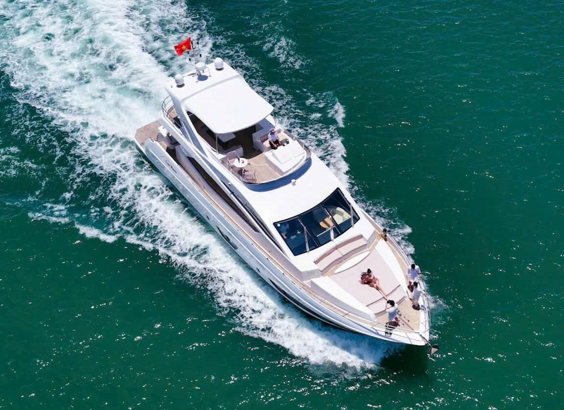 Docksy Yacht